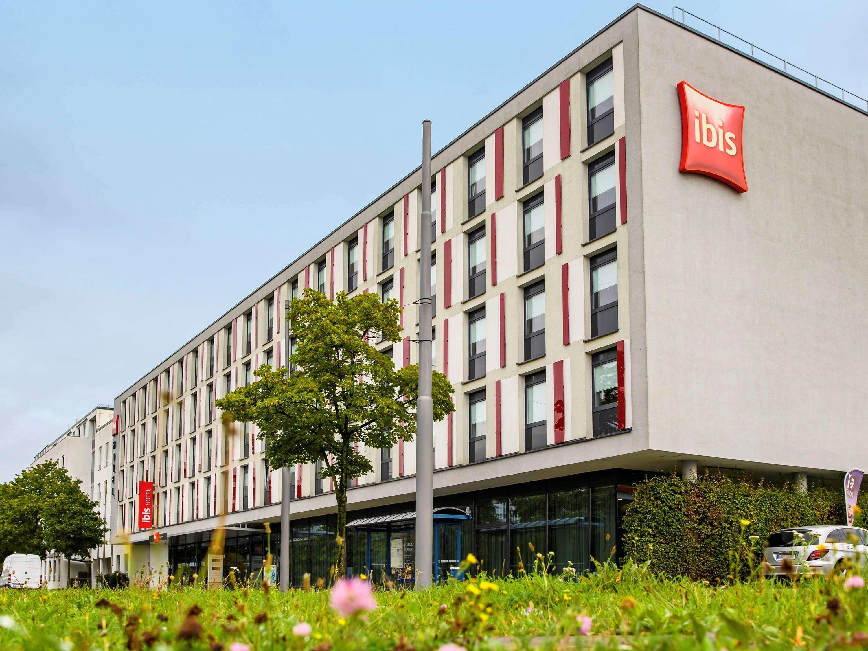 Ibis Hotel Muenchen City West Esterno foto